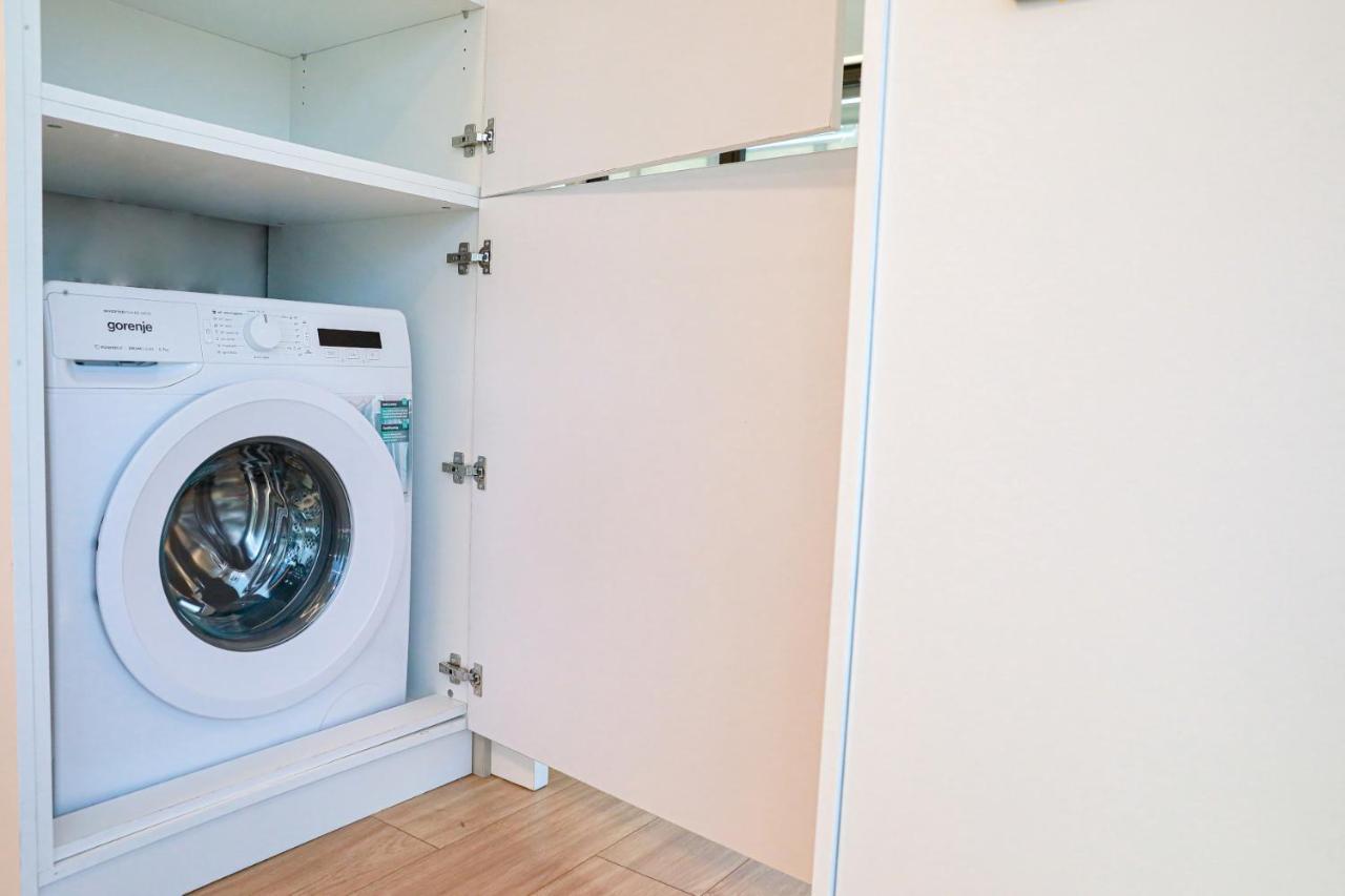 The First Key Luxury & Small Apartment In The Center Of Ксанти Екстериор снимка
